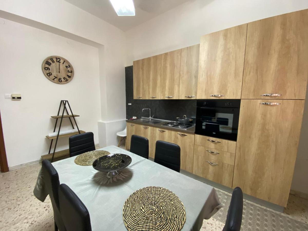 Golden House Apartment Palmi Bagian luar foto