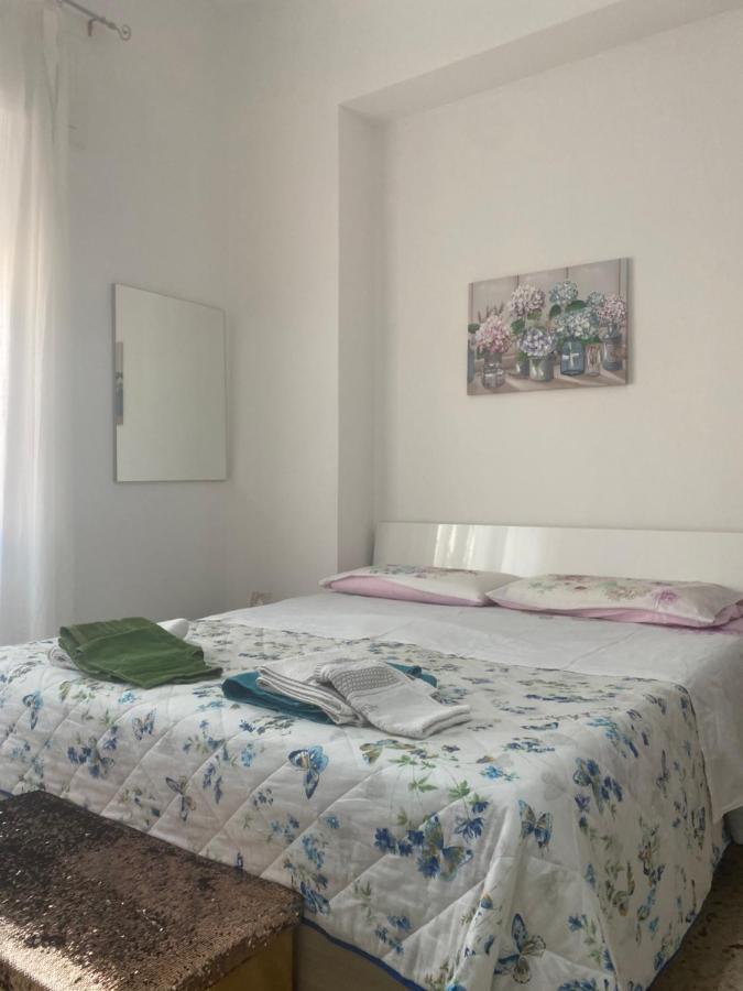 Golden House Apartment Palmi Bagian luar foto